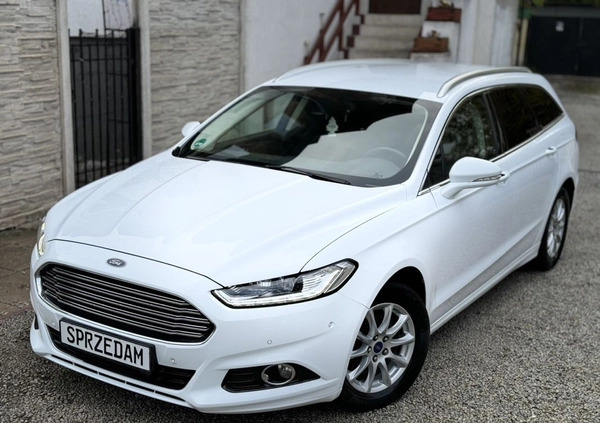 Ford Mondeo cena 47700 przebieg: 238574, rok produkcji 2015 z Wałbrzych małe 667